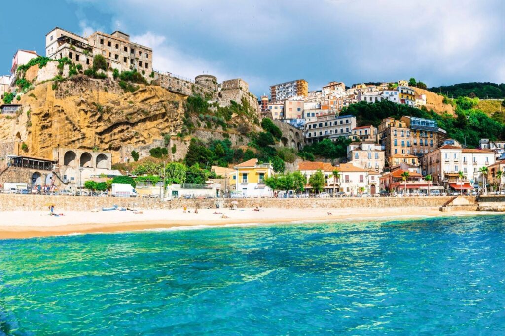Pizzo Town - a seaport and a history of tuna fishing and a castle where Joachim Murat was executed.
